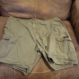 Wrangler  cargo shorts